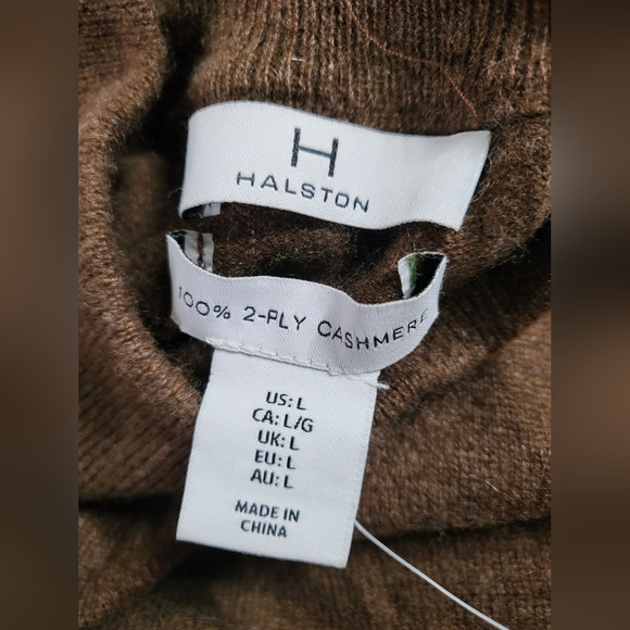 Halston 100% Cashmere sleeveless turtleneck sweater - Picture 6 of 7